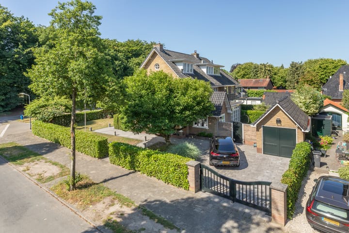 Photo 4 of Elzenlaan 64