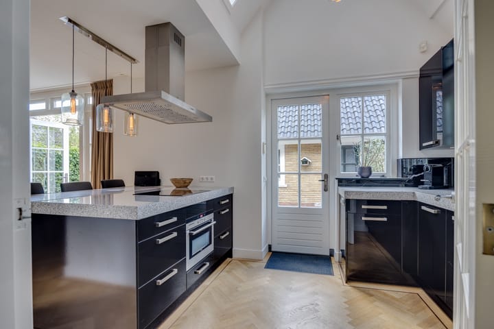 Photo 26 of Elzenlaan 64