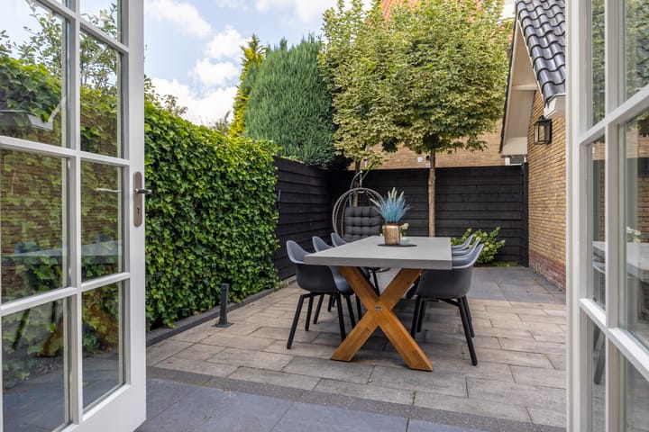 Photo 31 of Elzenlaan 64