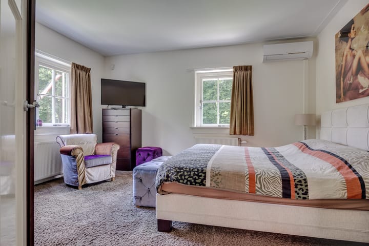 Photo 32 of Elzenlaan 64