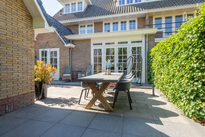 Photo 56 of Elzenlaan 64