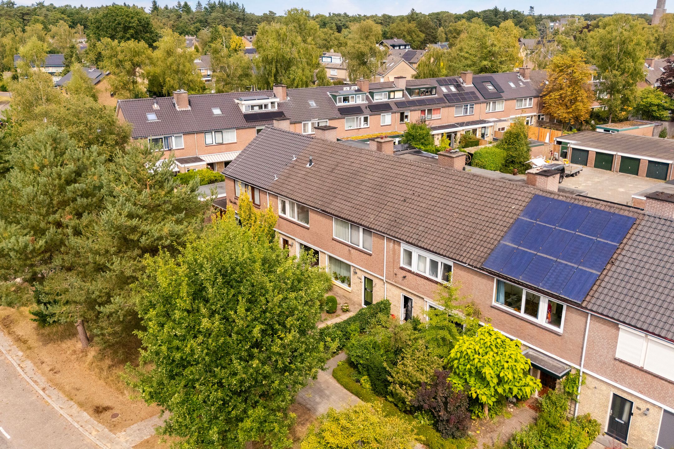 Foto 33 van Eduard van Beinumlaan 130