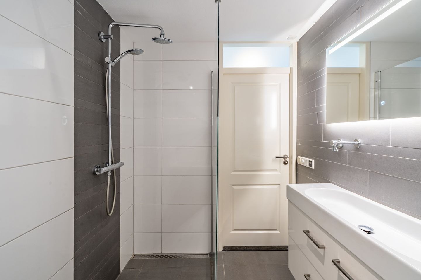 Foto 40 van Prins Bernhardlaan 5