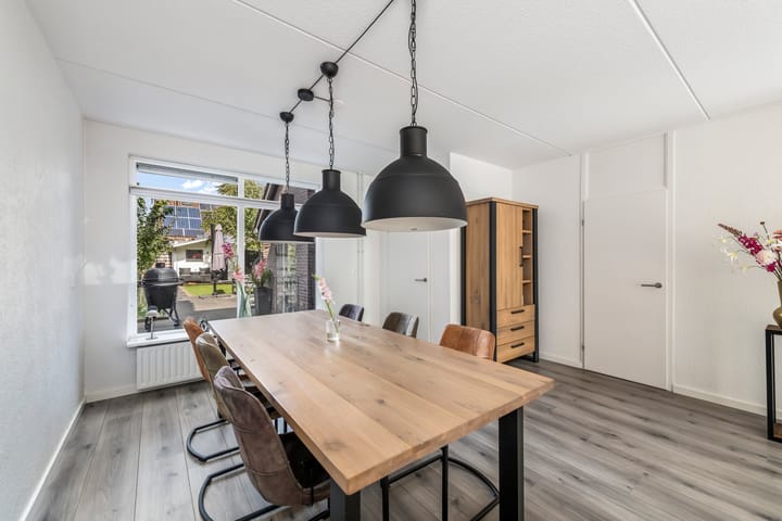 Foto 10 van Erica 42