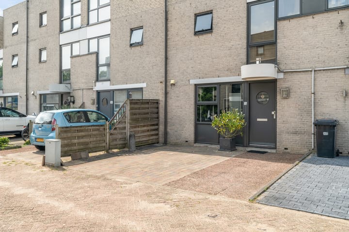 Foto 5 van Karibastraat 14