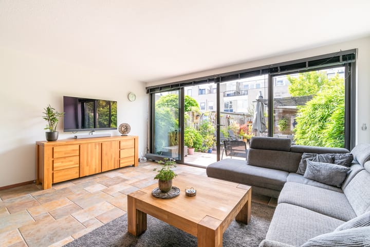 Foto 9 van Karibastraat 14