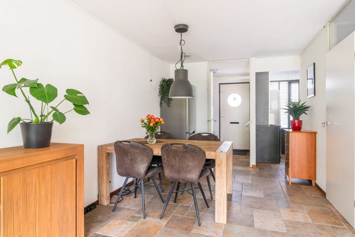 Foto 12 van Karibastraat 14