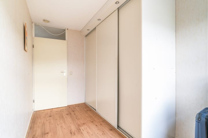 Foto 20 van Karibastraat 14