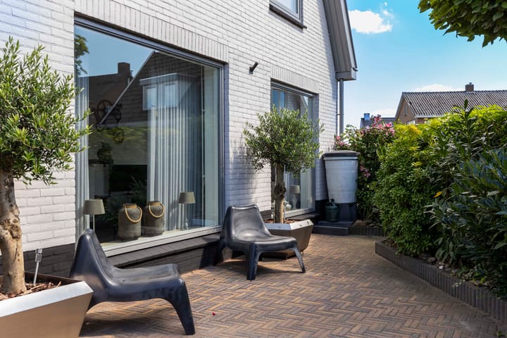 Foto 42 van Kerkweg 52