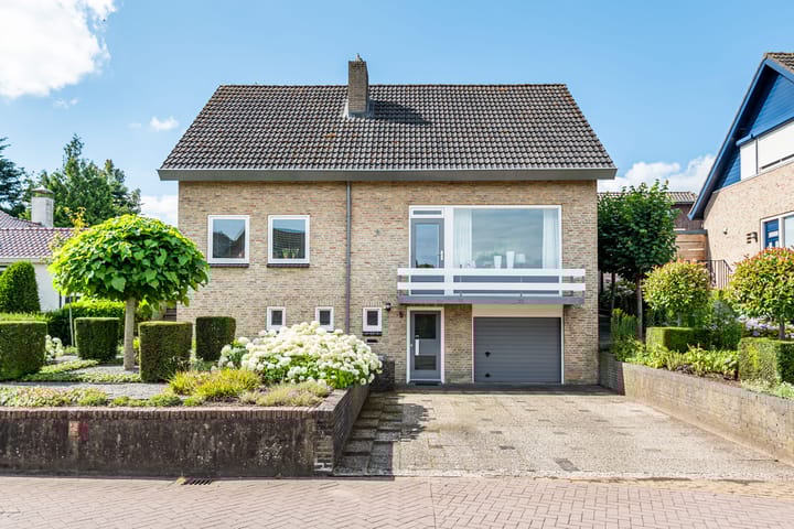 Photo 6 of Bosstraat 5