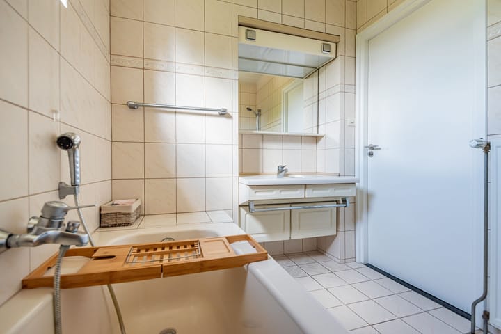 Photo 21 of Bosstraat 5