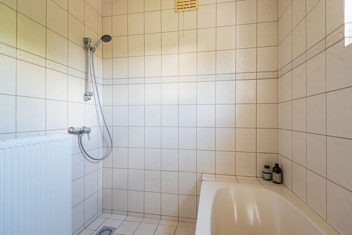 Photo 22 of Bosstraat 5