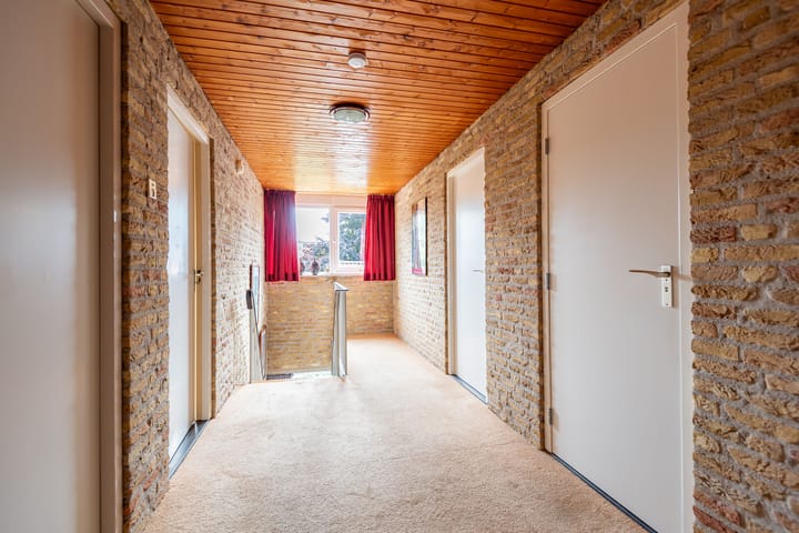 Photo 26 of Bosstraat 5