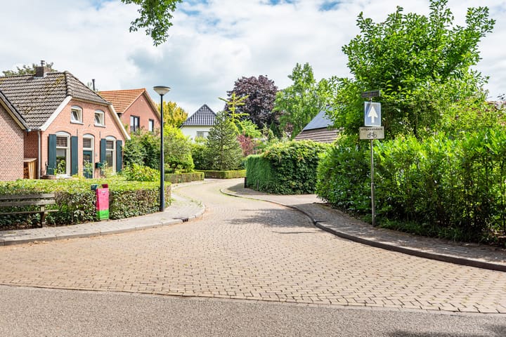 Photo 56 of Bosstraat 5