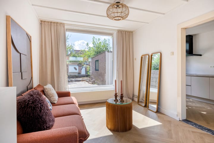 Foto 3 van Antillenplein 12