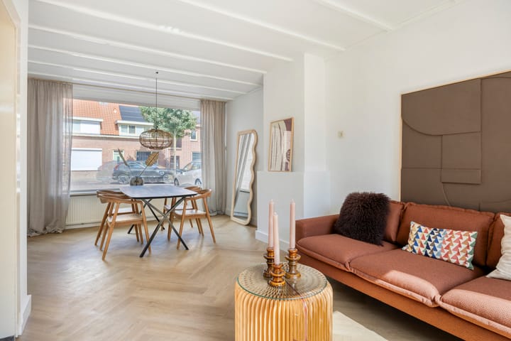 Foto 5 van Antillenplein 12