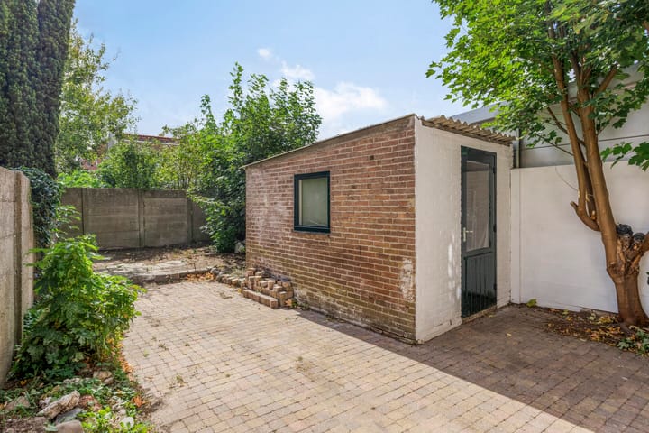 Foto 24 van Antillenplein 12