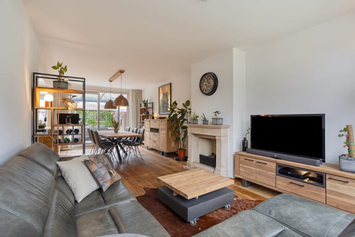 Foto 6 van Petuniastraat 17