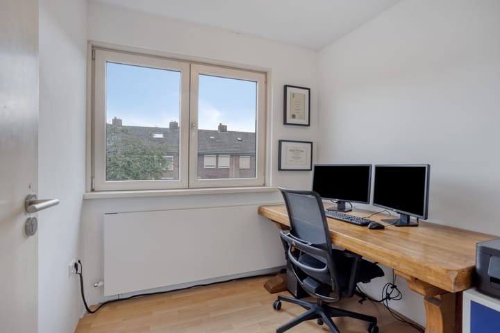 Foto 20 van Petuniastraat 17