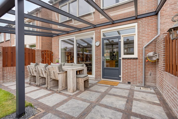 Foto 27 van Petuniastraat 17