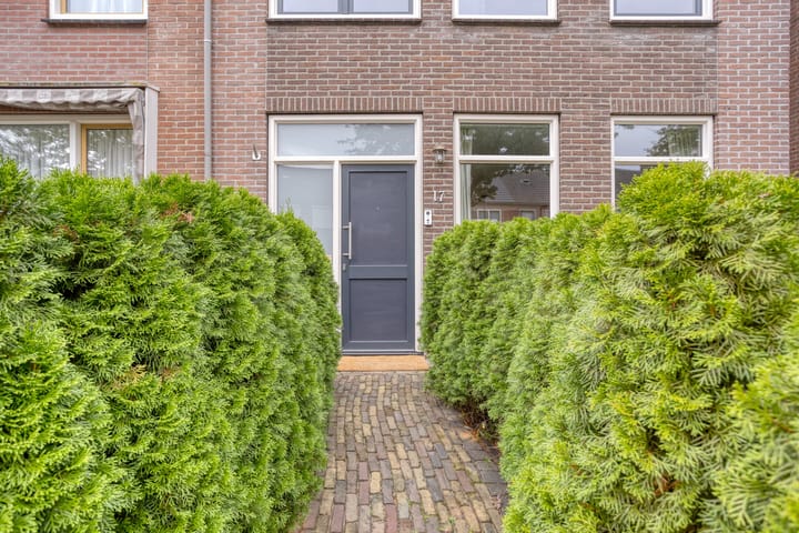 Foto 34 van Petuniastraat 17