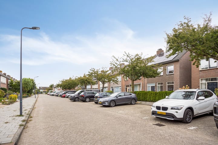 Foto 37 van Petuniastraat 17