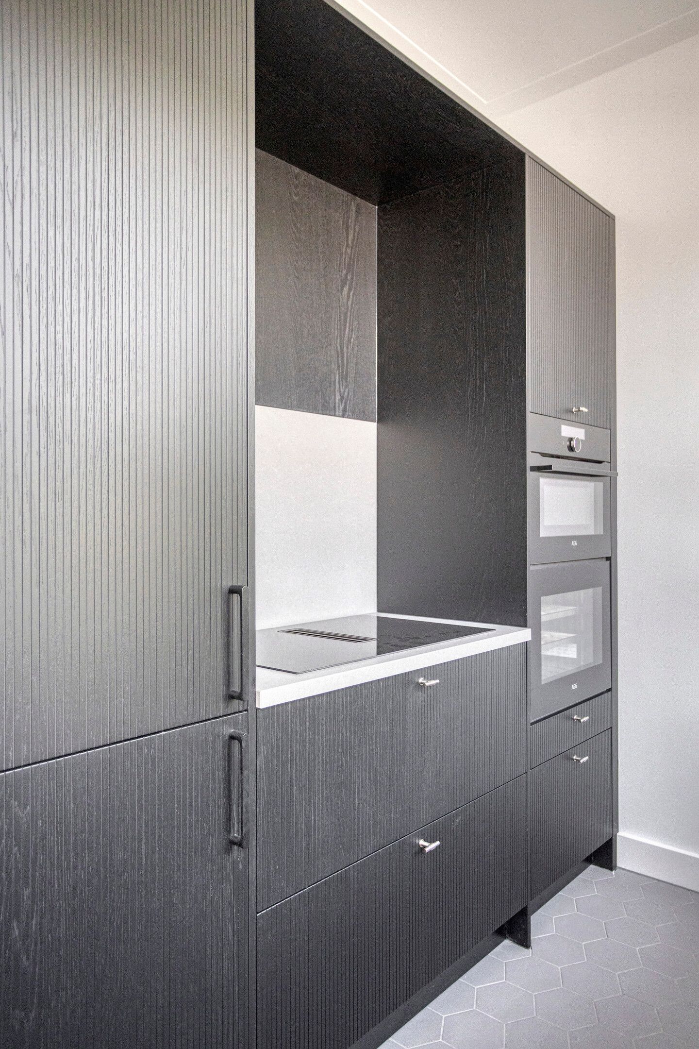 Photo 4 of Eerste Helmersstraat 105-2