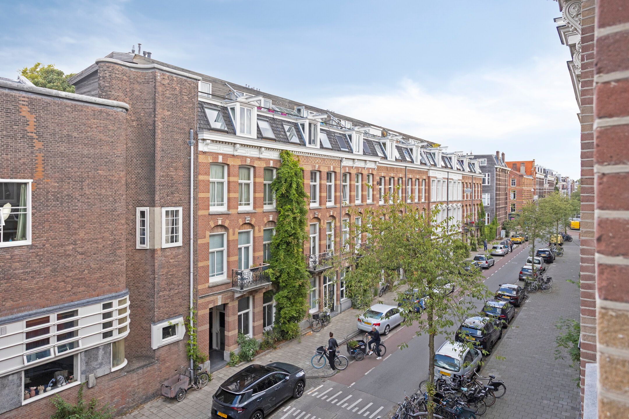 Photo 21 of Eerste Helmersstraat 105-2