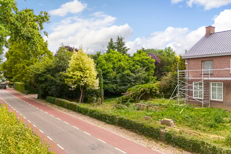 undefined main image