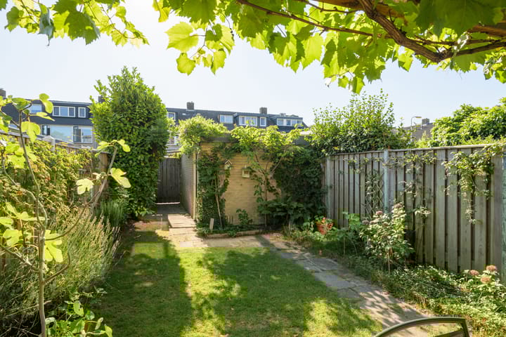 Photo 25 of Ambachtenlaan 57