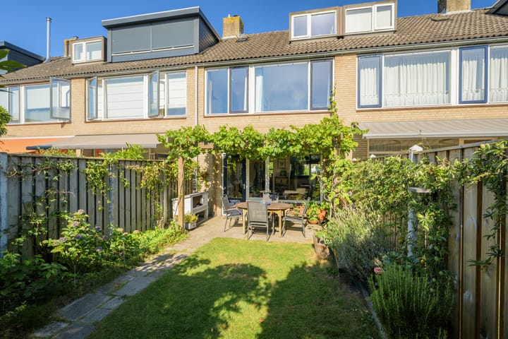 Photo 28 of Ambachtenlaan 57