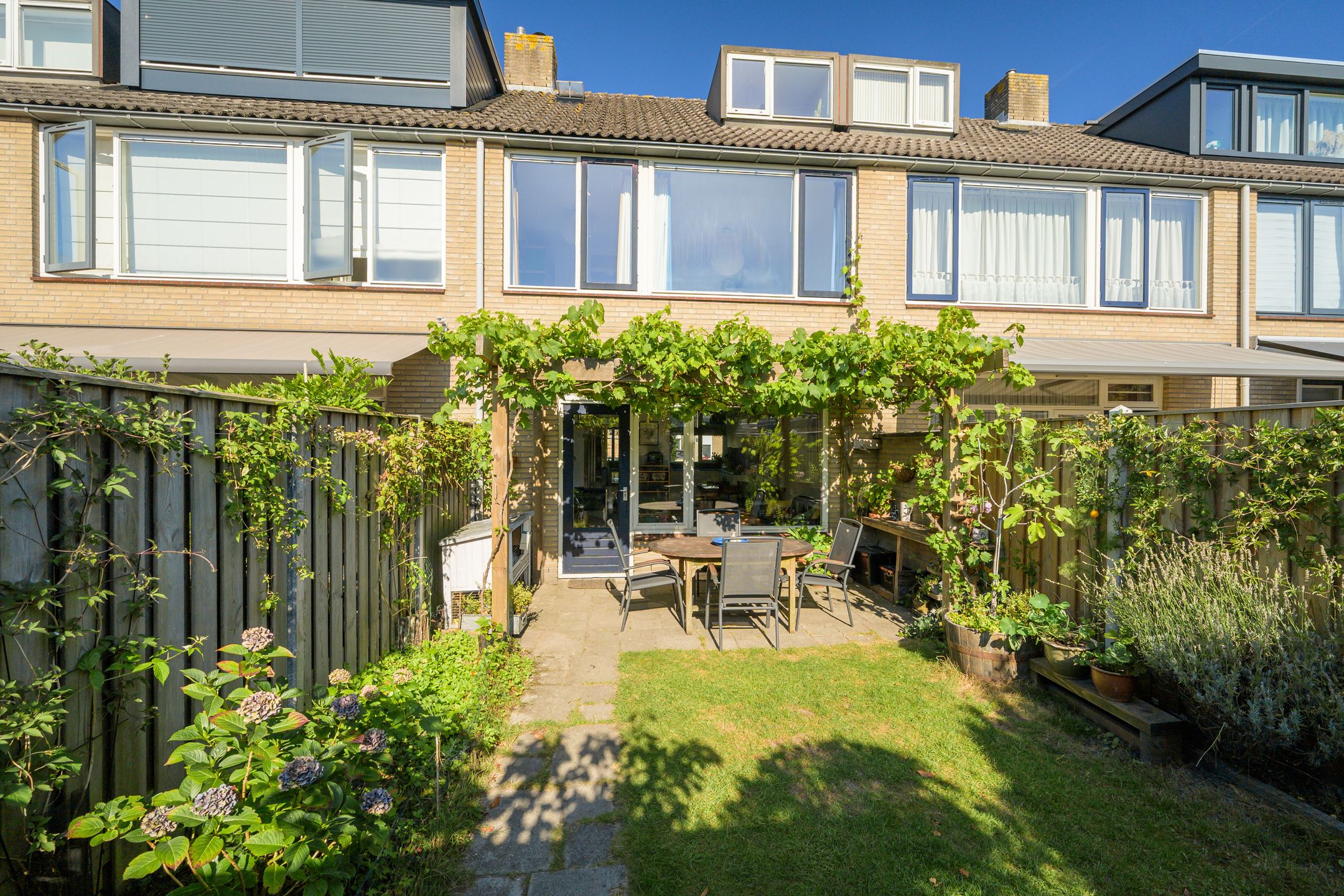 Foto 30 van Ambachtenlaan 57