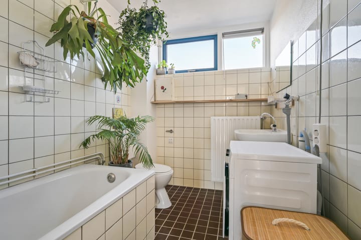 Photo 44 of Ambachtenlaan 57