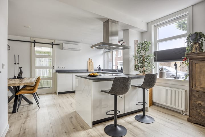 Foto 11 van Othmar ten Catestraat 132