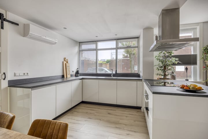 Foto 14 van Othmar ten Catestraat 132