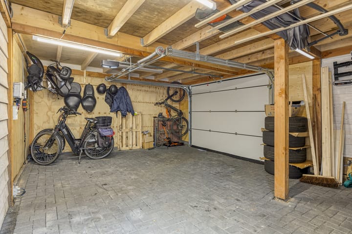 Foto 35 van Othmar ten Catestraat 132