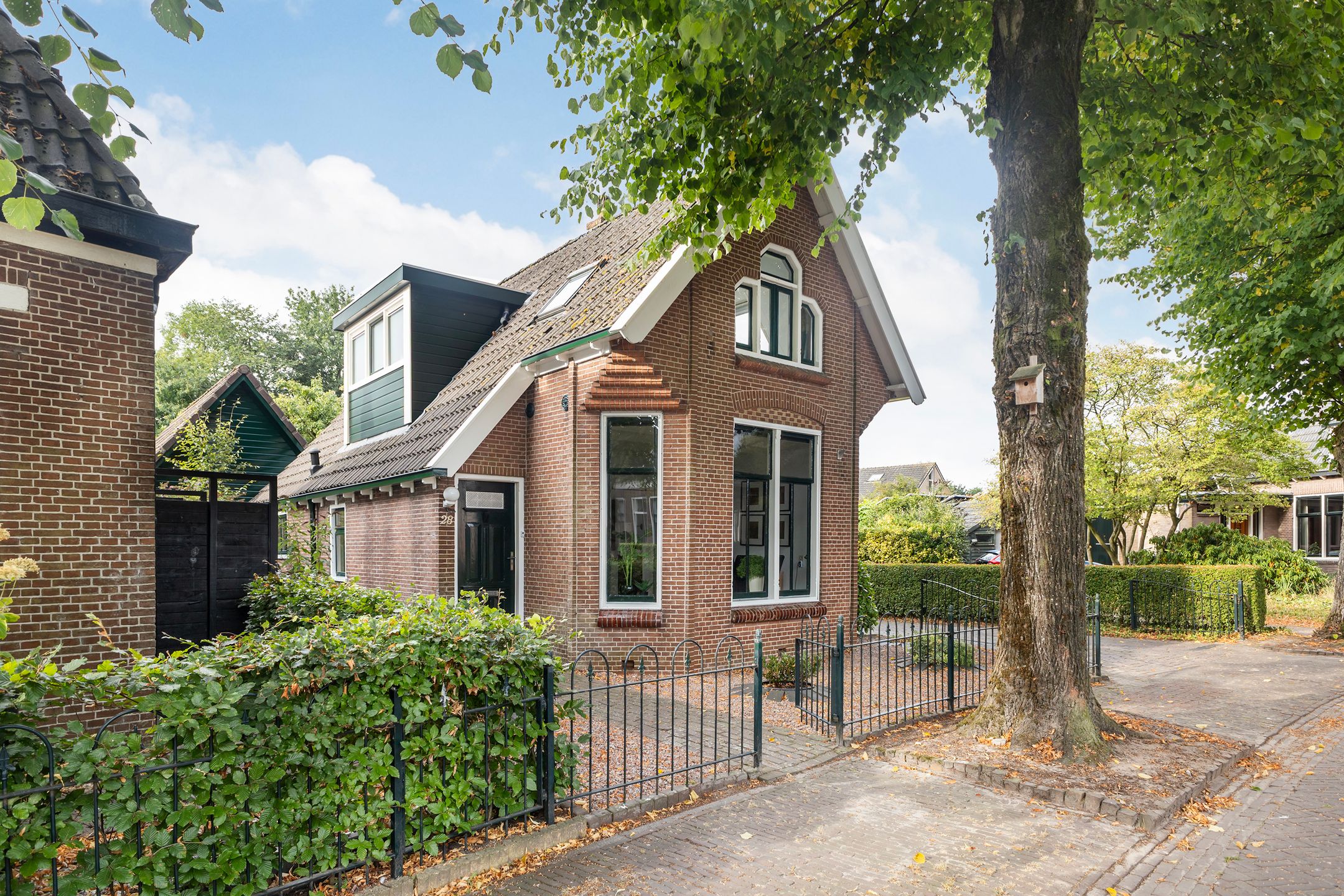 Foto 12 van Kerkbuurt 28