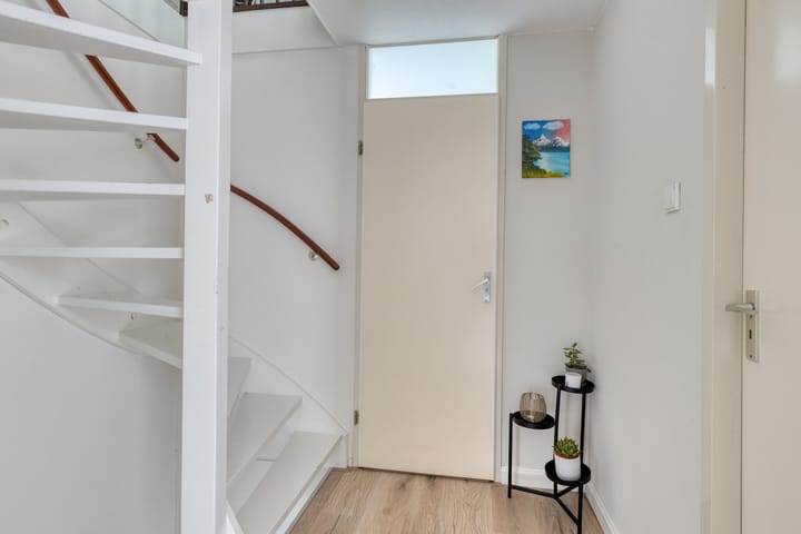 Foto 21 van Meerkoetstraat 11