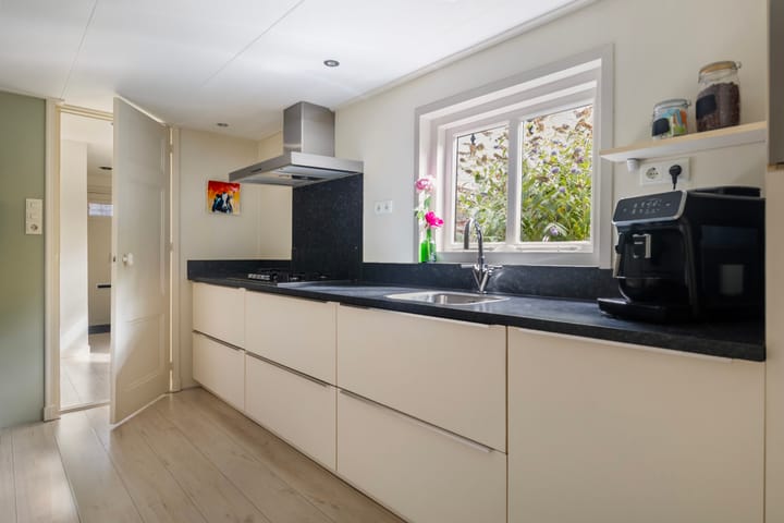 Foto 24 van Kerkbuurt 28