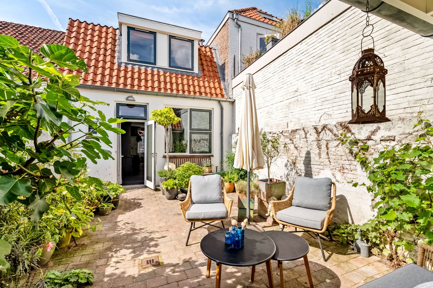 Photo 20 of Sint Andriesstraat 12