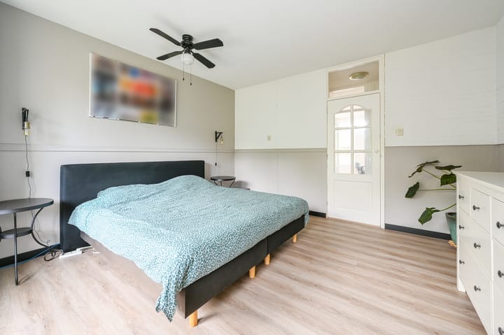 Foto 15 van Van Beethovenstraat 95