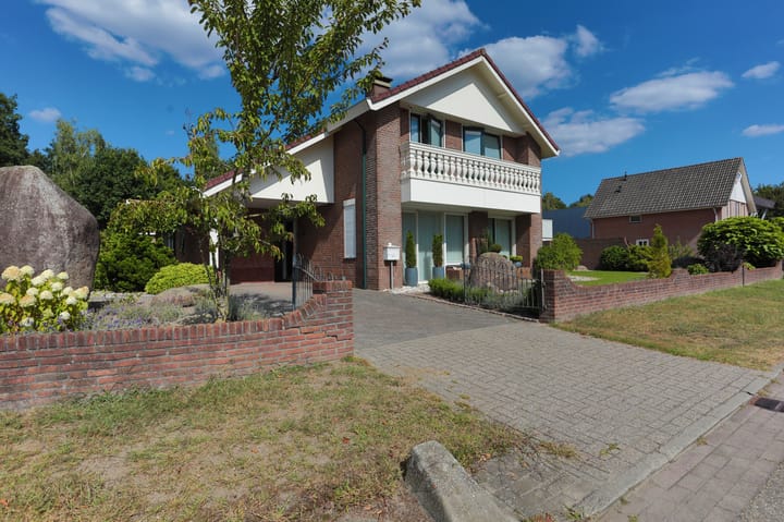 Photo 2 of Hanzeweg 56