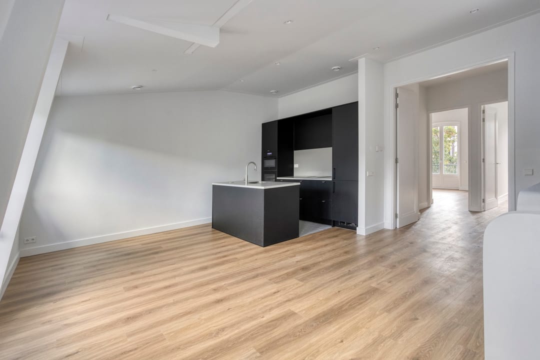 Foto 1 van Eerste Helmersstraat 105-3