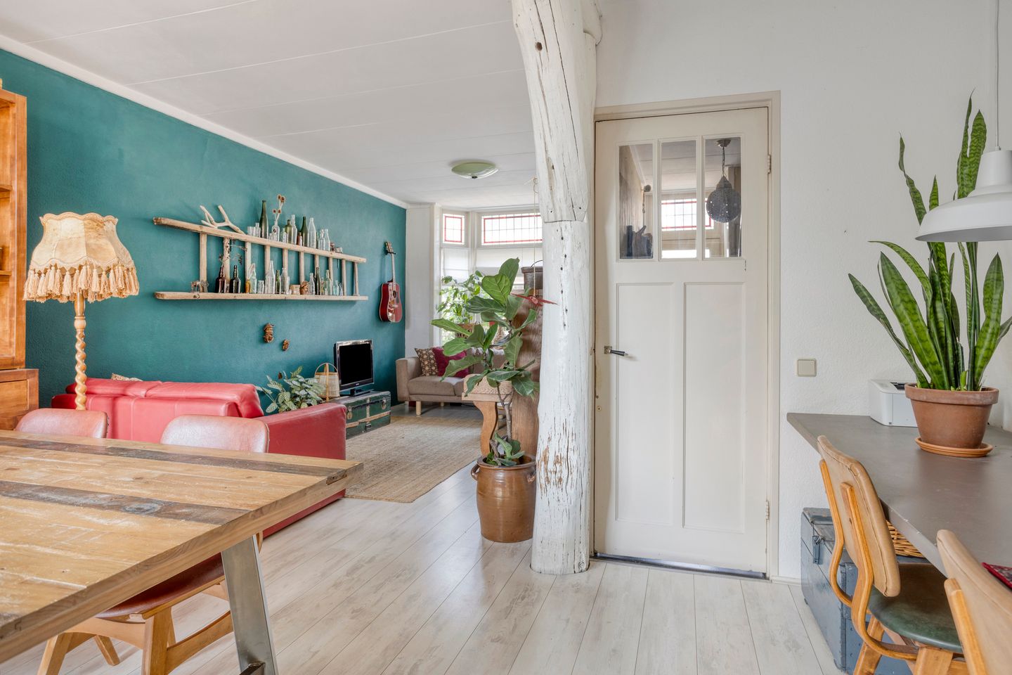 Photo 10 of Bloemstraat 21