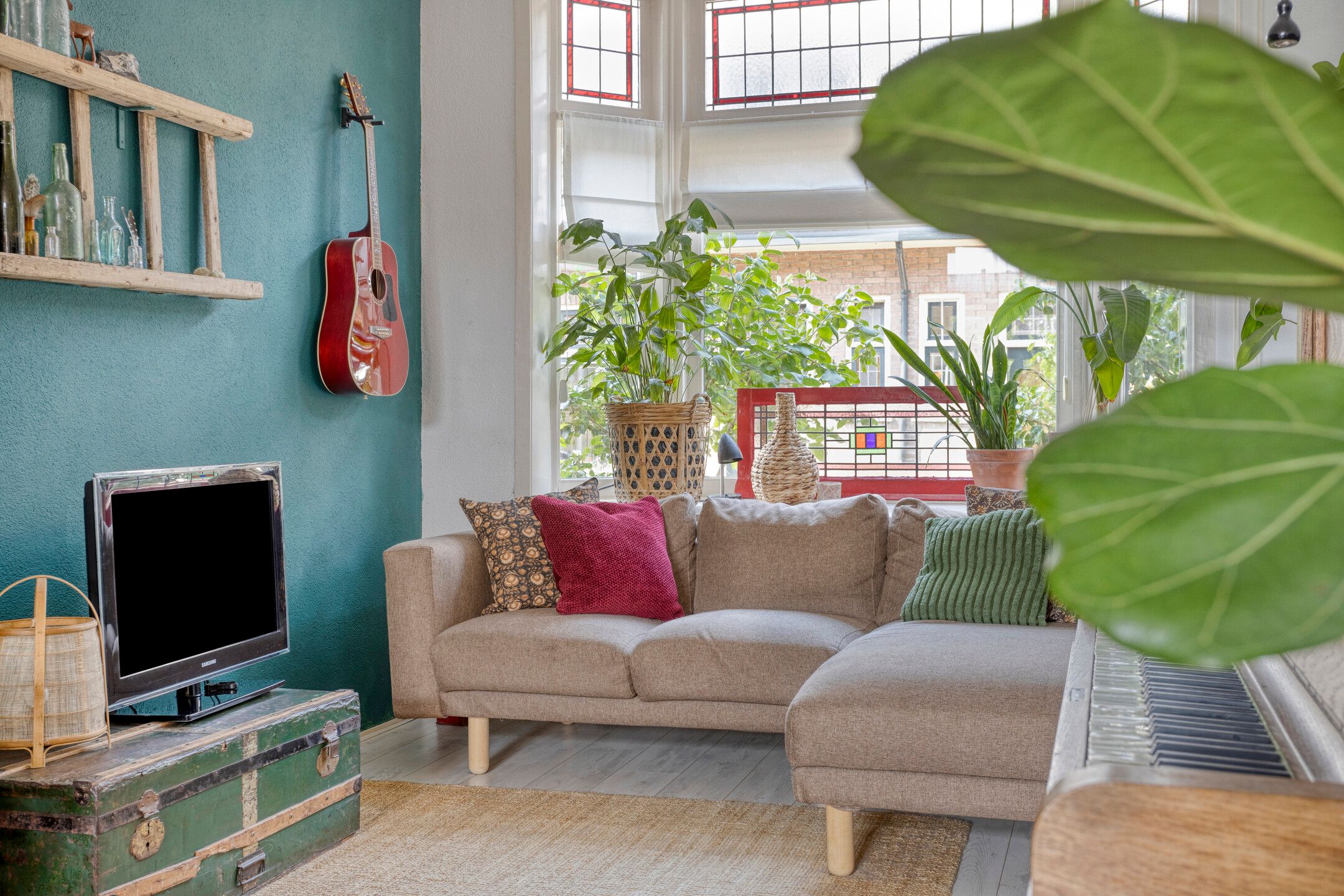 Photo 12 of Bloemstraat 21