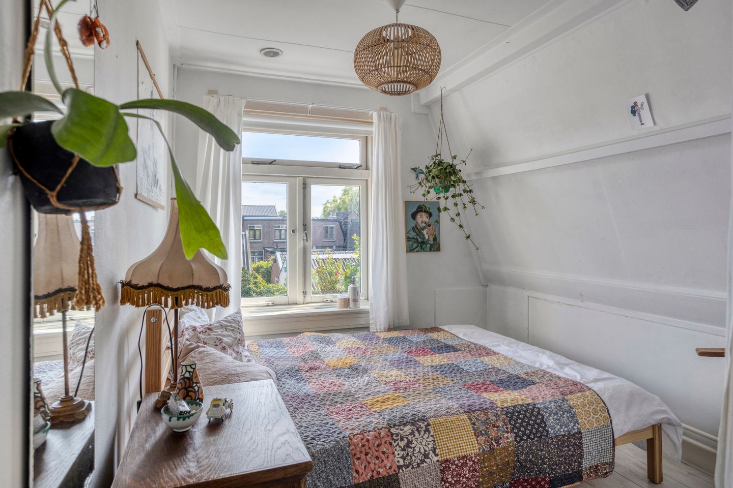 Photo 25 of Bloemstraat 21