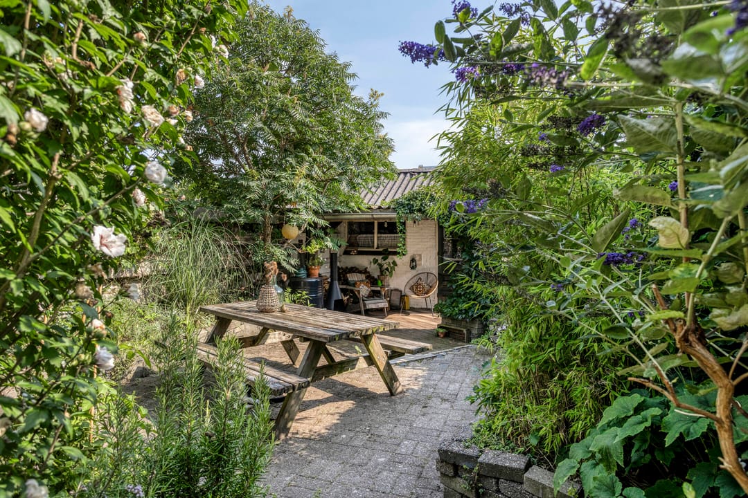 Photo 28 of Bloemstraat 21