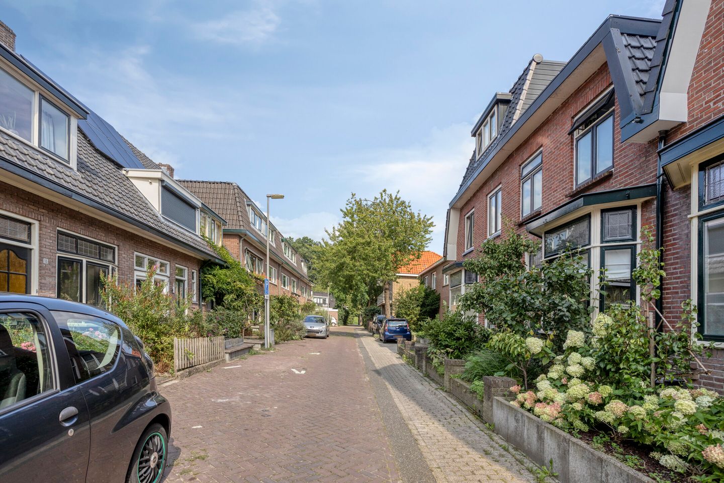 Photo 35 of Bloemstraat 21