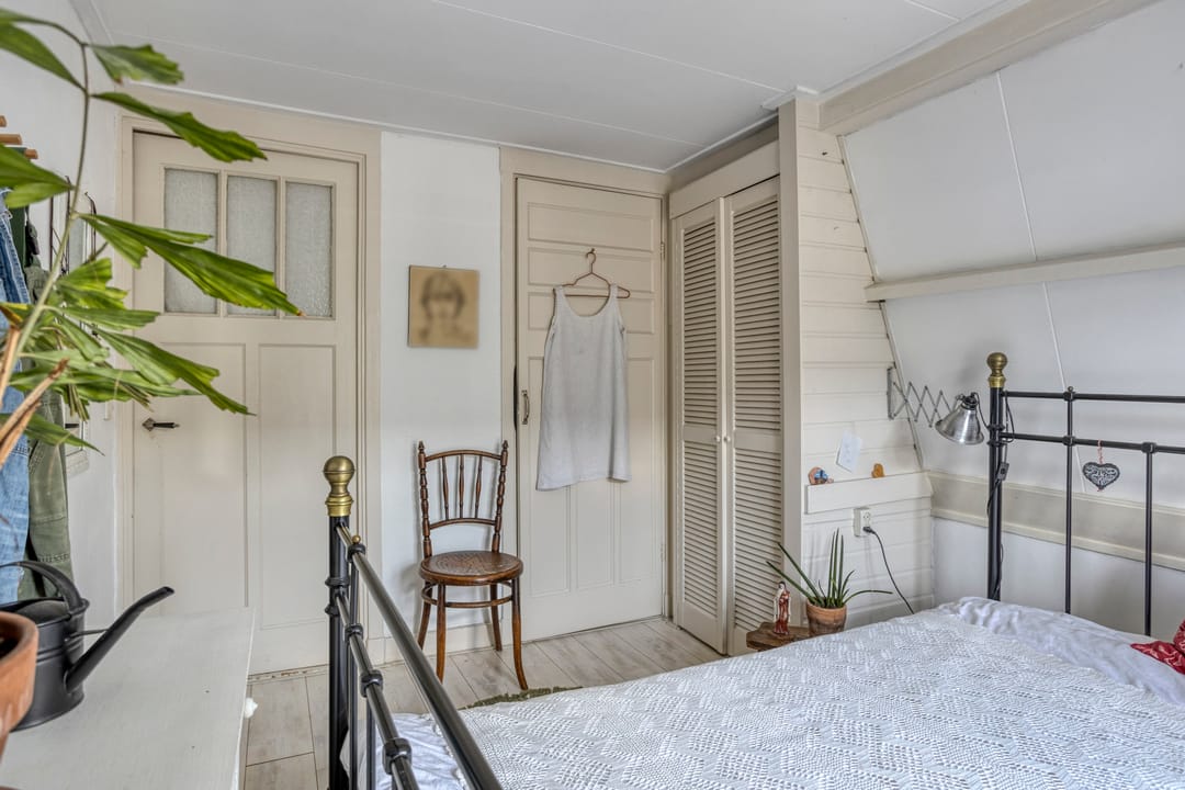 Photo 23 of Bloemstraat 21