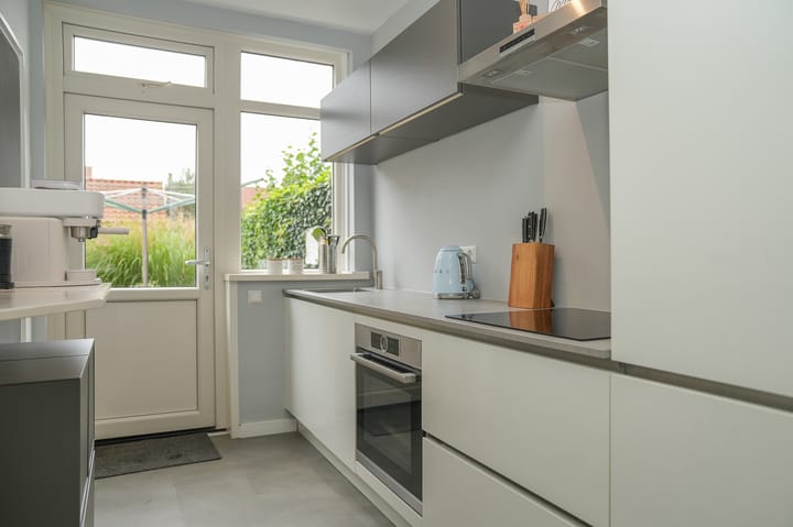 Foto 9 van Adriaan van Alkmaarstraat 3